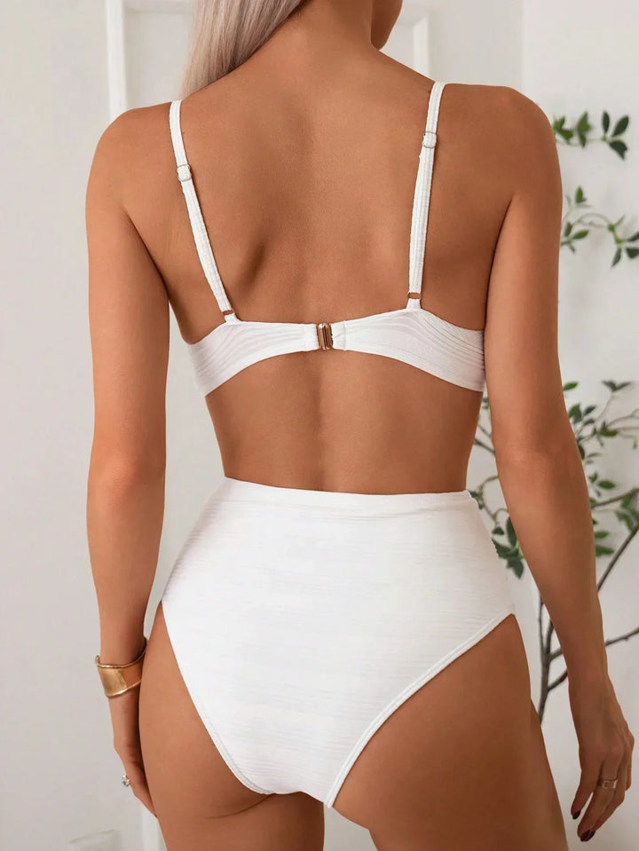 Sandra Bikinis