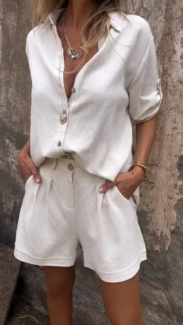 Melda - Airy Buttoned Set