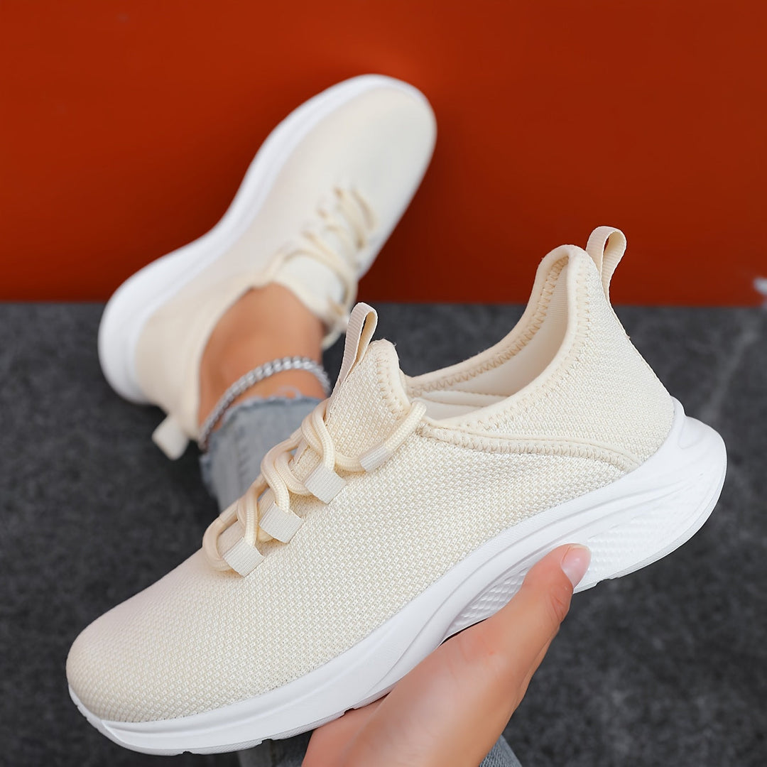 Ultra-light breathable comfort sneakers