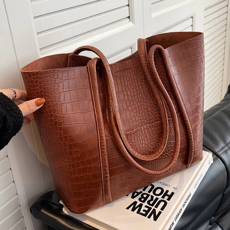 Christina™ | Refined Shoulder Bag